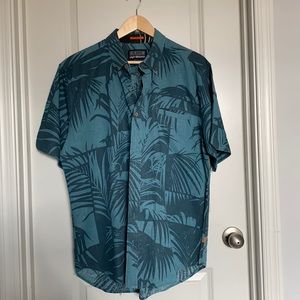 Reyn Spooner Hawaiian shirt size Largr